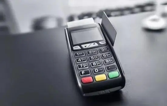 POS機(jī)刷卡方法就是作死! POS機(jī)刷卡方法就是作死!